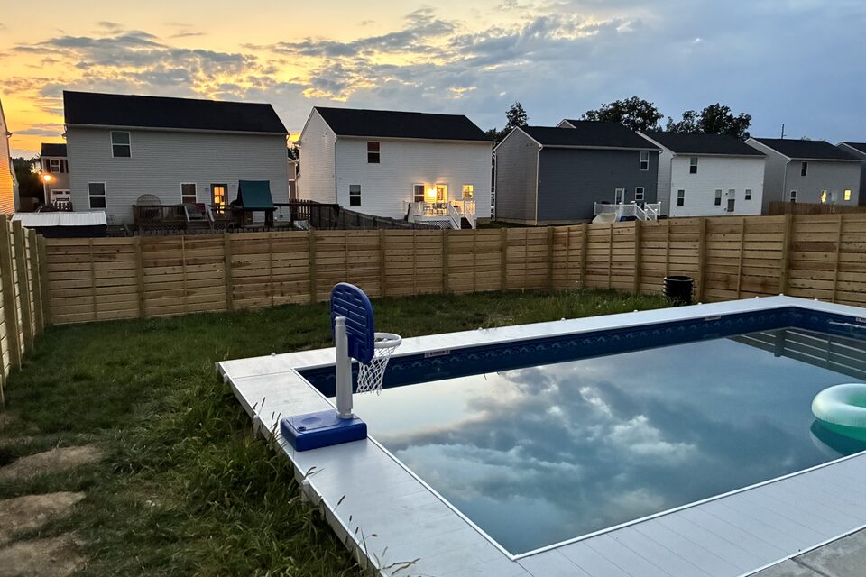 Commercial fence example